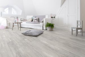 Gerflor Virtuo Clic 55 Moonea White Effetto Legno Ambiente.jpeg